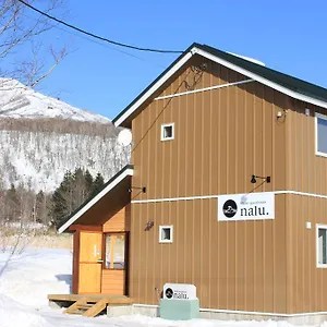 https://niseko-guesthouse-nalu.hokkaidohotelsjapan.com